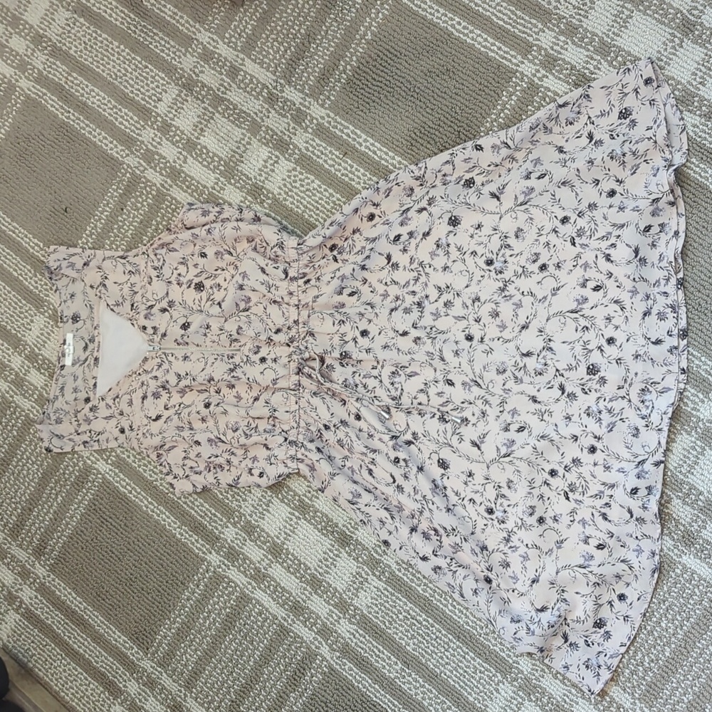Maurice dress size small